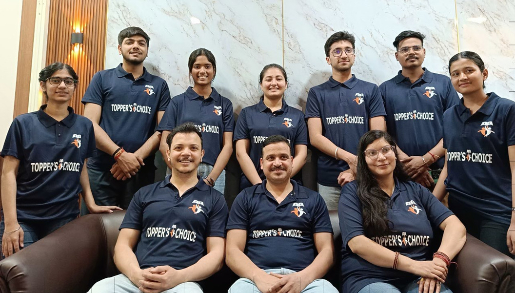 Cover photo of COMMERCE COACHING